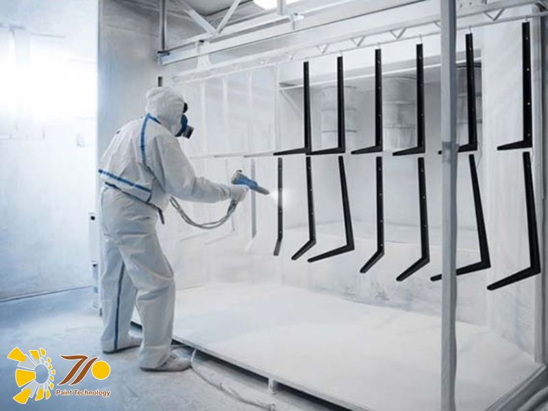 Trang bị đồ bảo hộ khi sơn tĩnh điện ngay tại nhà